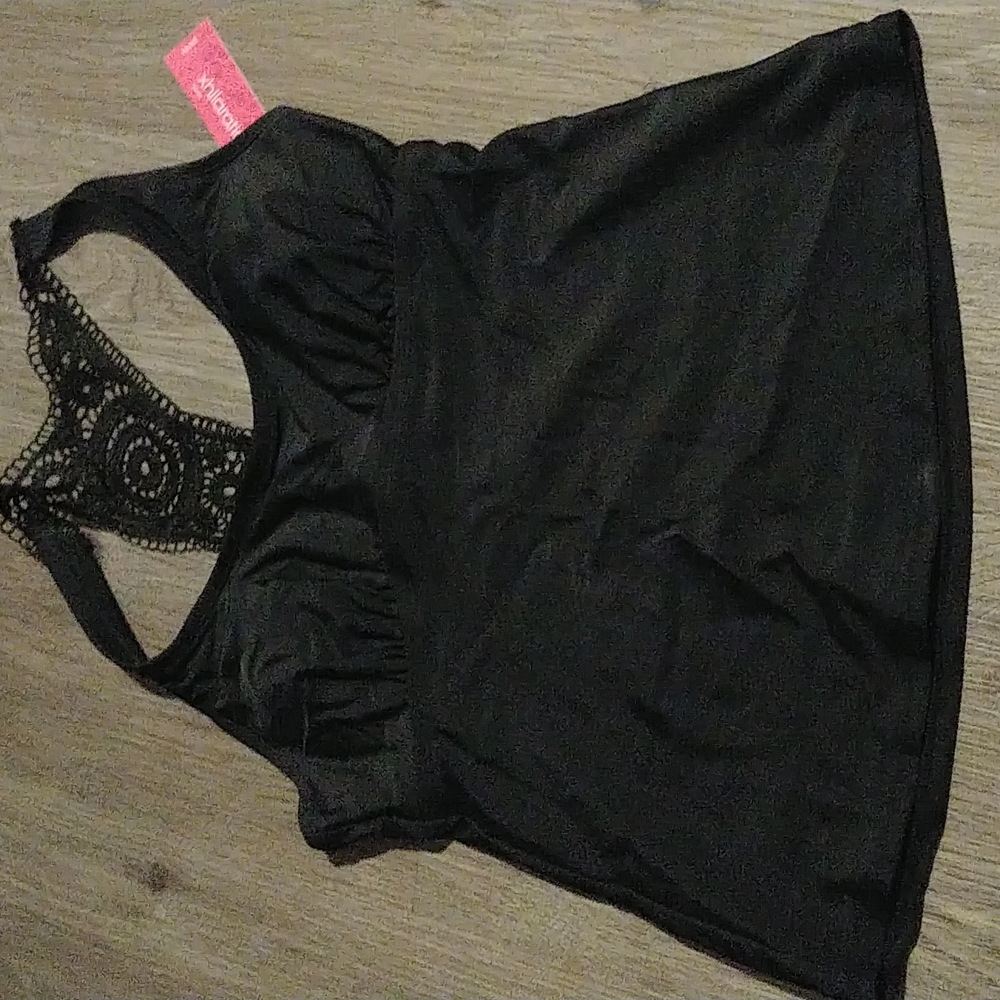 Black bikini top